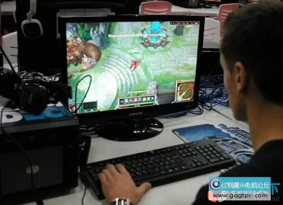 一套便宜高性能的二手游戏电脑需要几钱？