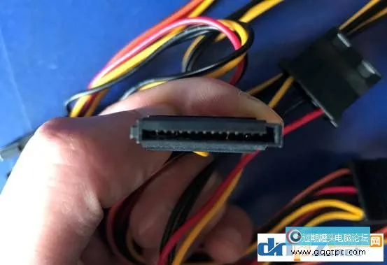 【实操】DIY组装电脑教程，新手也能学会自己组装电脑